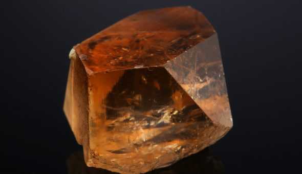 Характеристика камня топаз